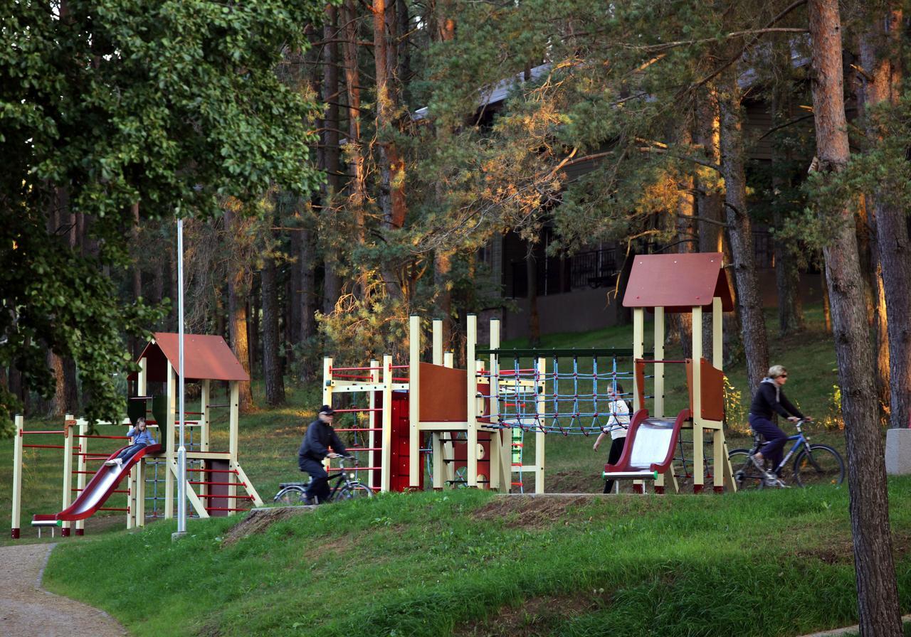 Guest House "Gerugne" Moletai Exterior photo